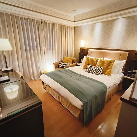 Deja Vu Hotel Taipei Exterior photo